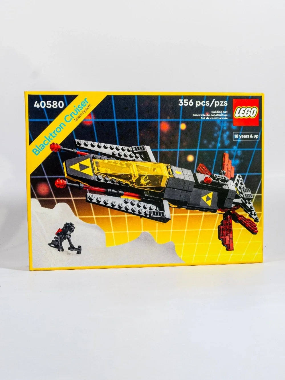 LEGO 40580 Blacktron Cruiser NIB - Picture 1 of 3